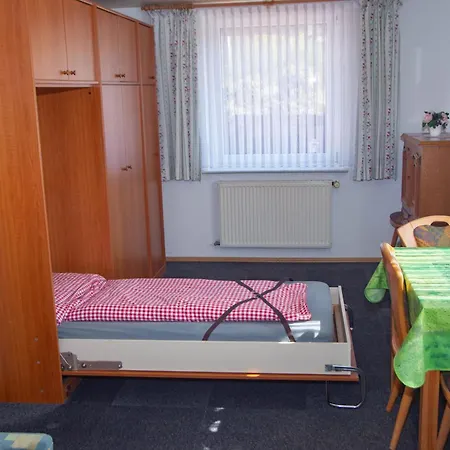 Haus Ufen Typ Drei Appartement